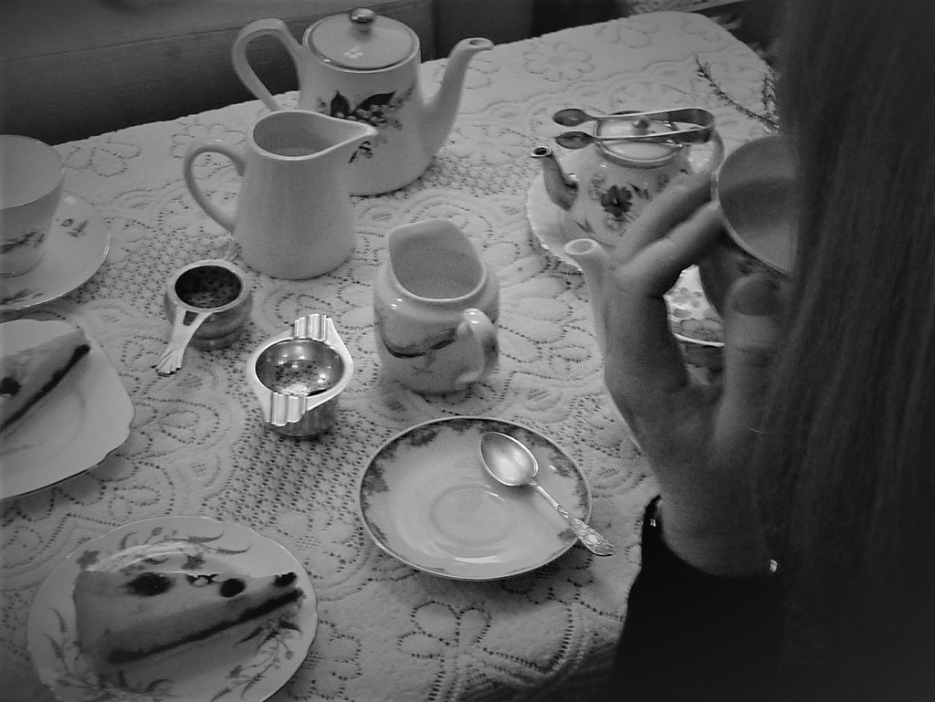 Vintage Tea by thedarkroom