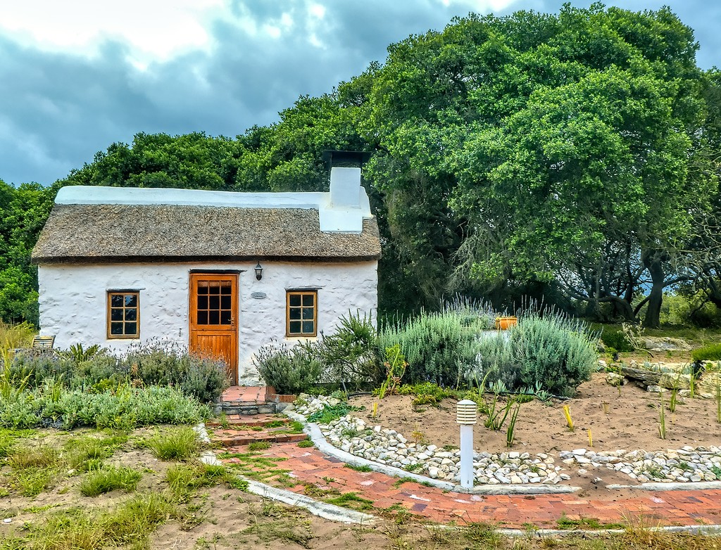 The Fishermans cottage at Springfontein  by ludwigsdiana