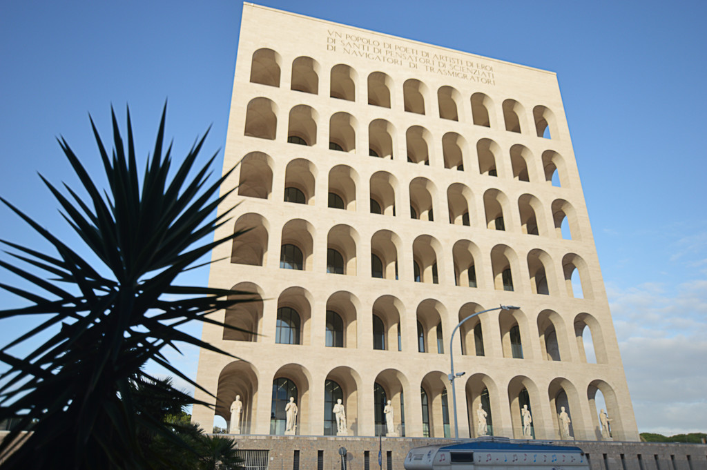 Palazzo della Civiltà Italiana by caterina