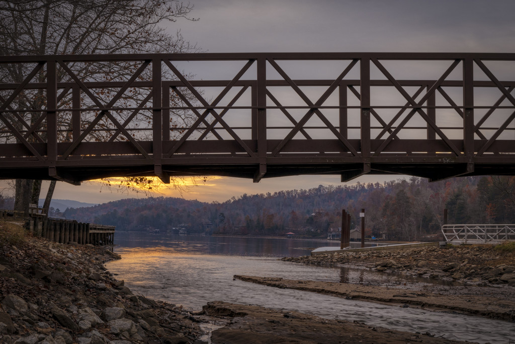 Moccasin Creek Bridge by kvphoto