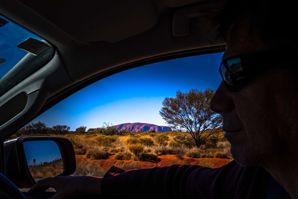 Uluru by pusspup