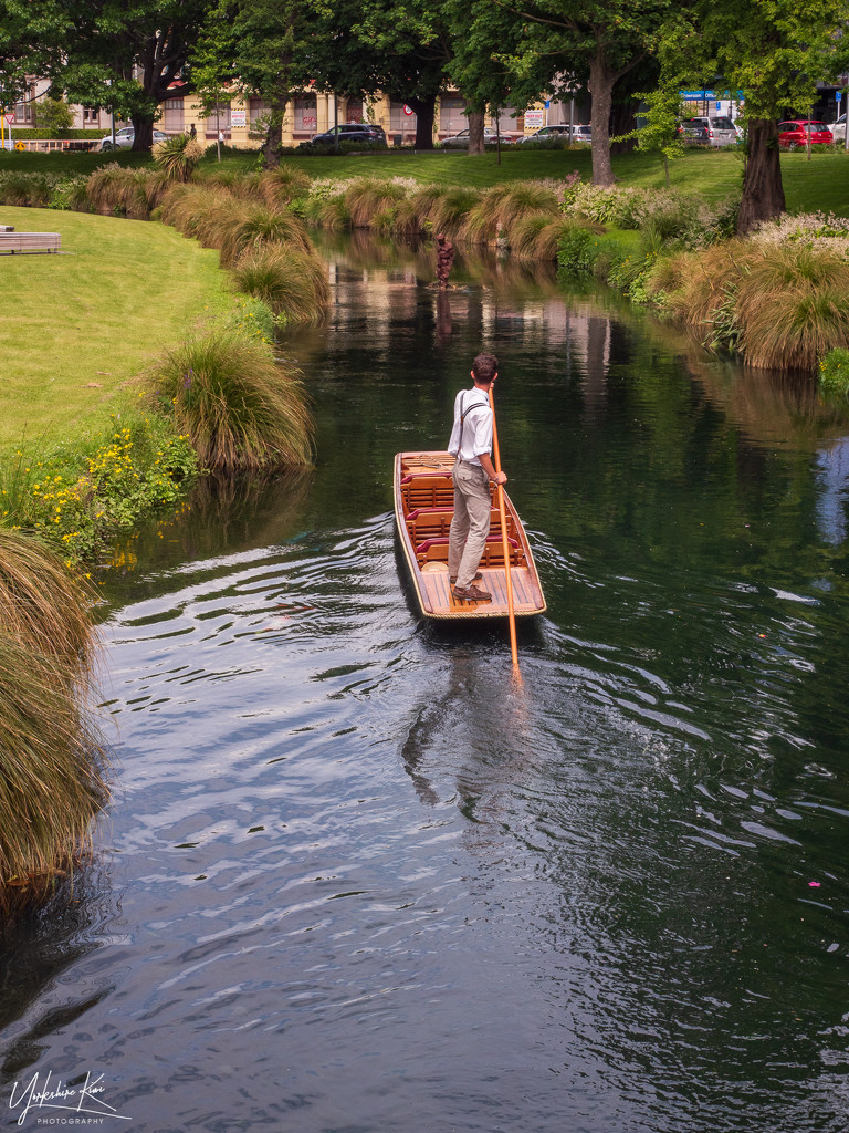 Punting on the River Avon by yorkshirekiwi