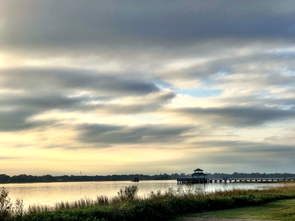 Sunset at Brittlebank Park by congaree