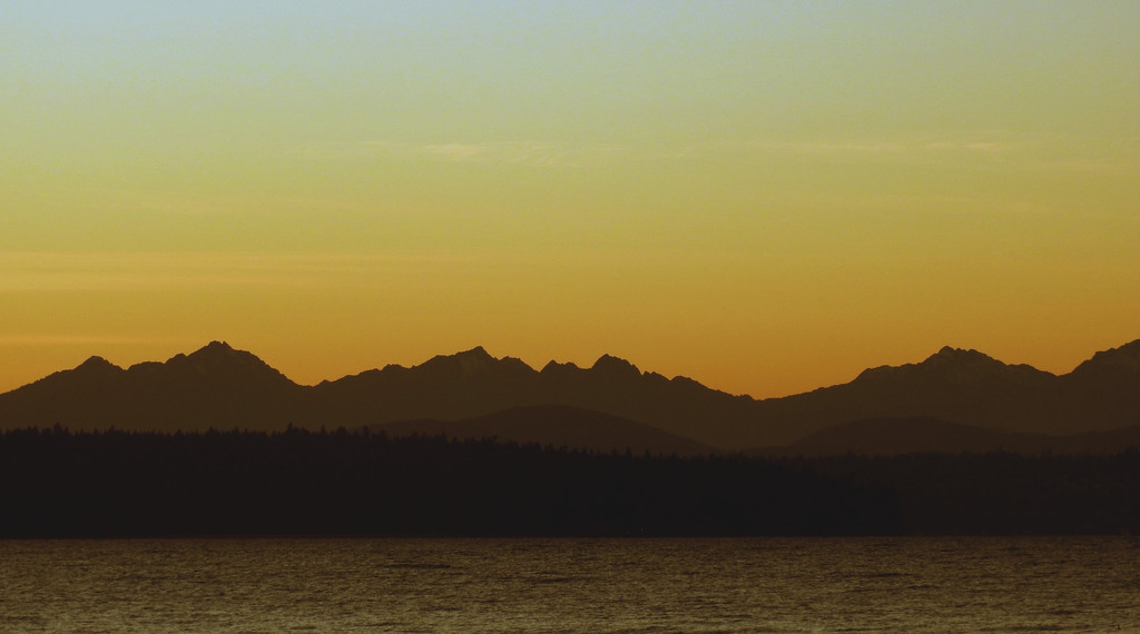 Just Before Sunset by seattlite