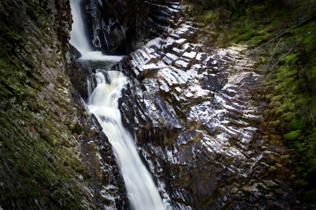 Elk Creek Falls by teriyakih