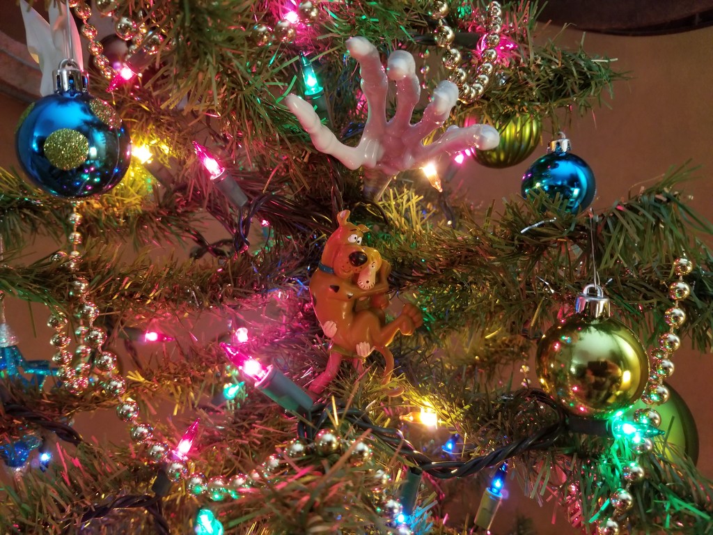 Scooby Doo tree by scoobylou