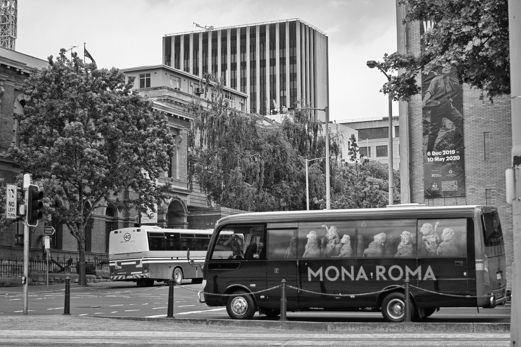 Mona Roma Express by kgolab