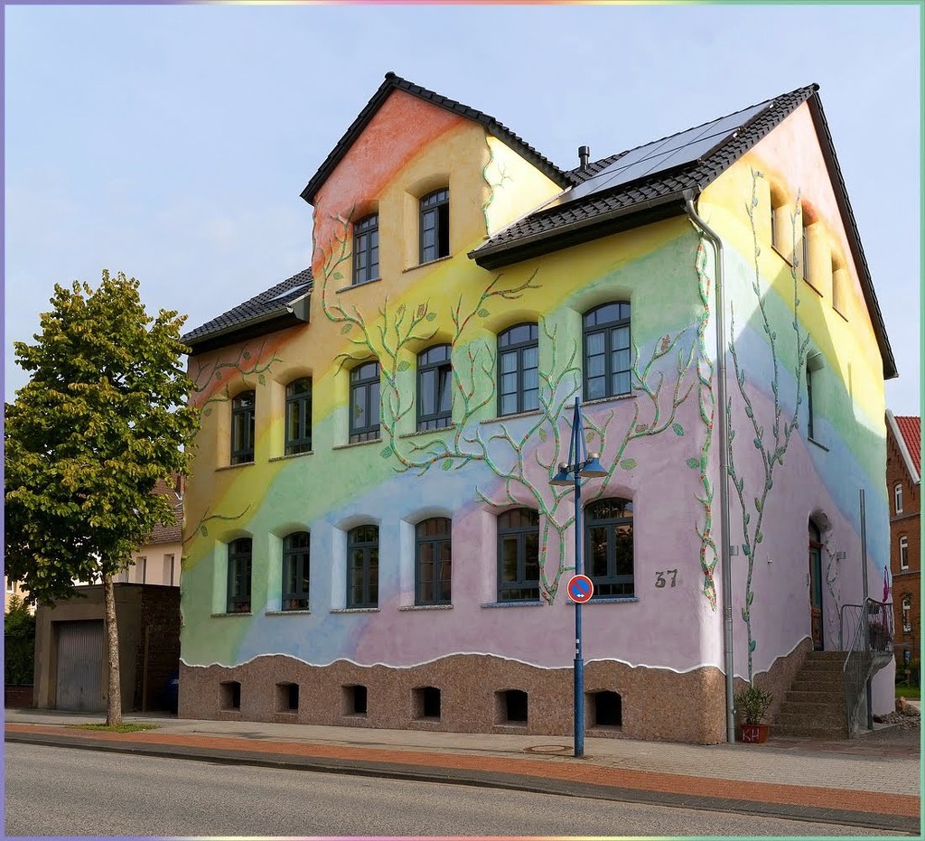 rainbow house by lastrami_
