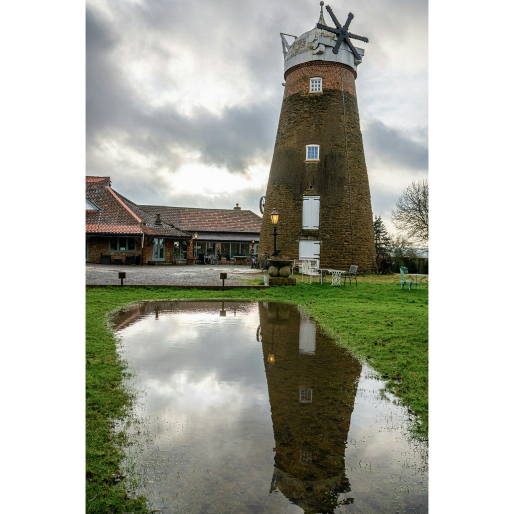 Wymondham Windmill by rjb71