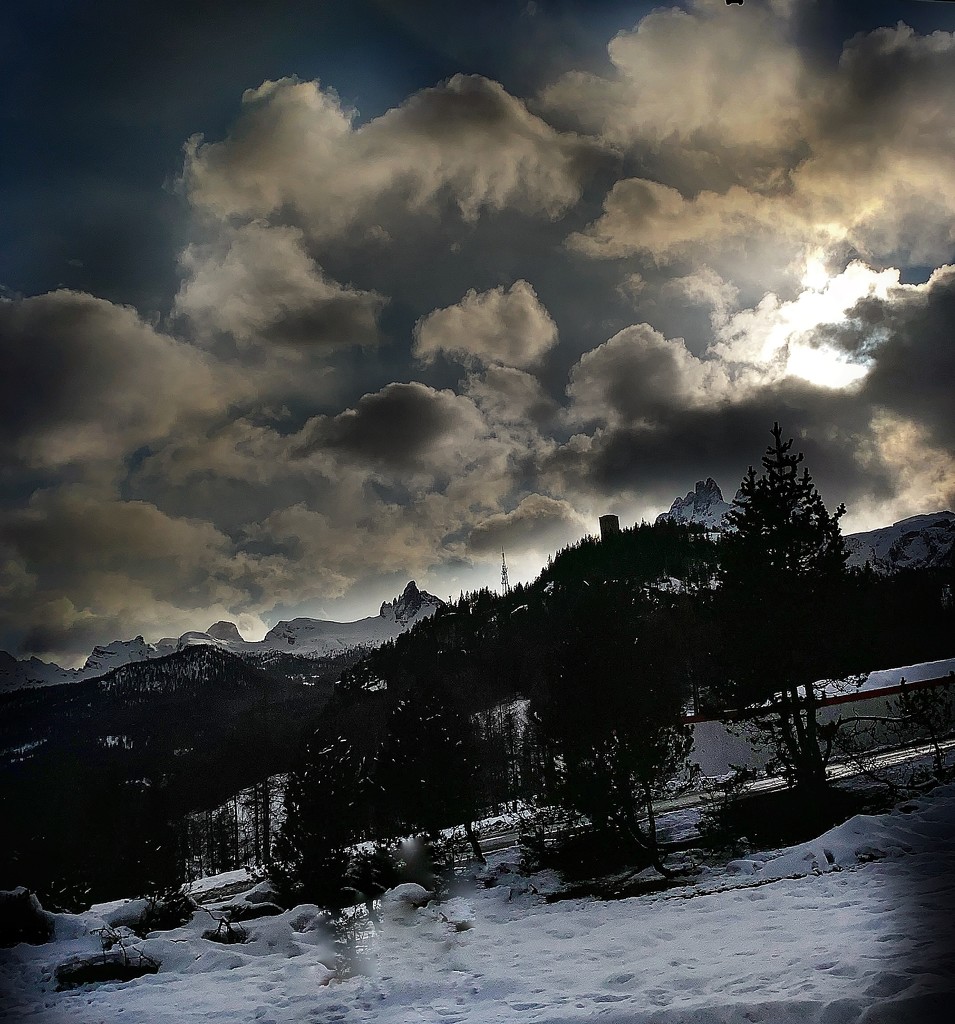 Clouds over the mountains  by caterina