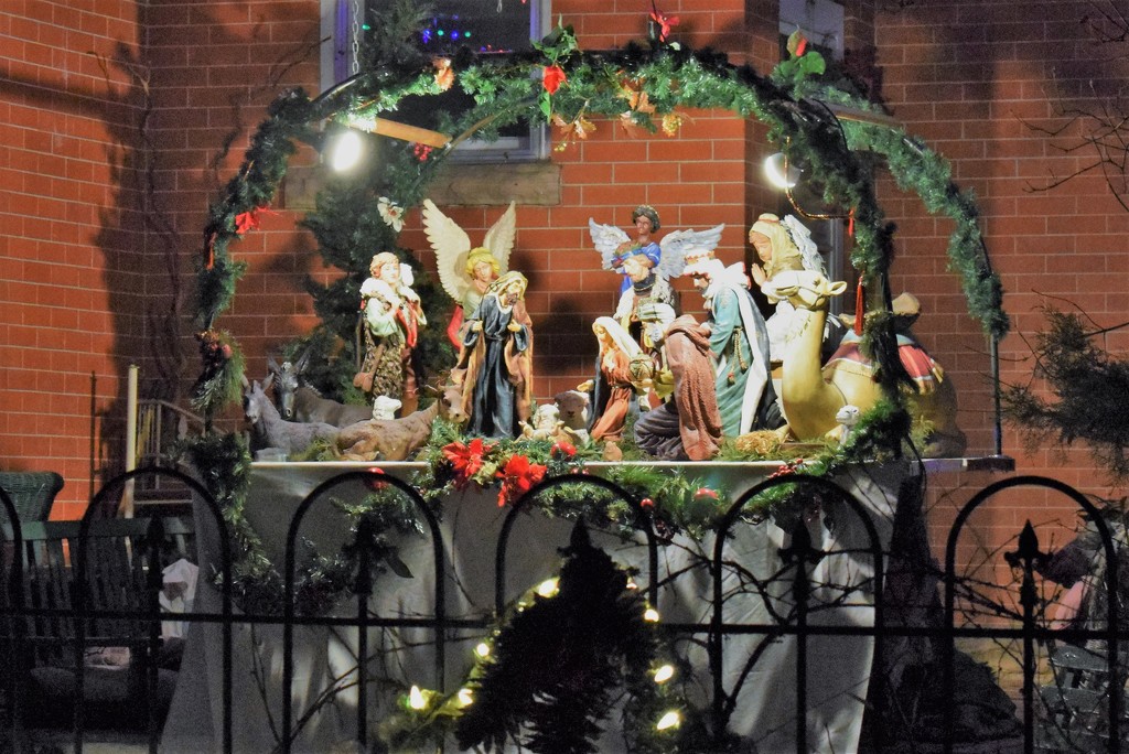Neighbor's Nativity by sandlily