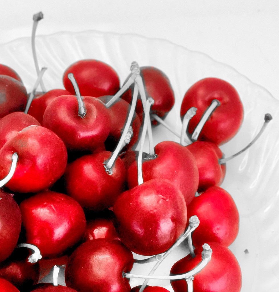 Cherry Ripe.. by maggiemae