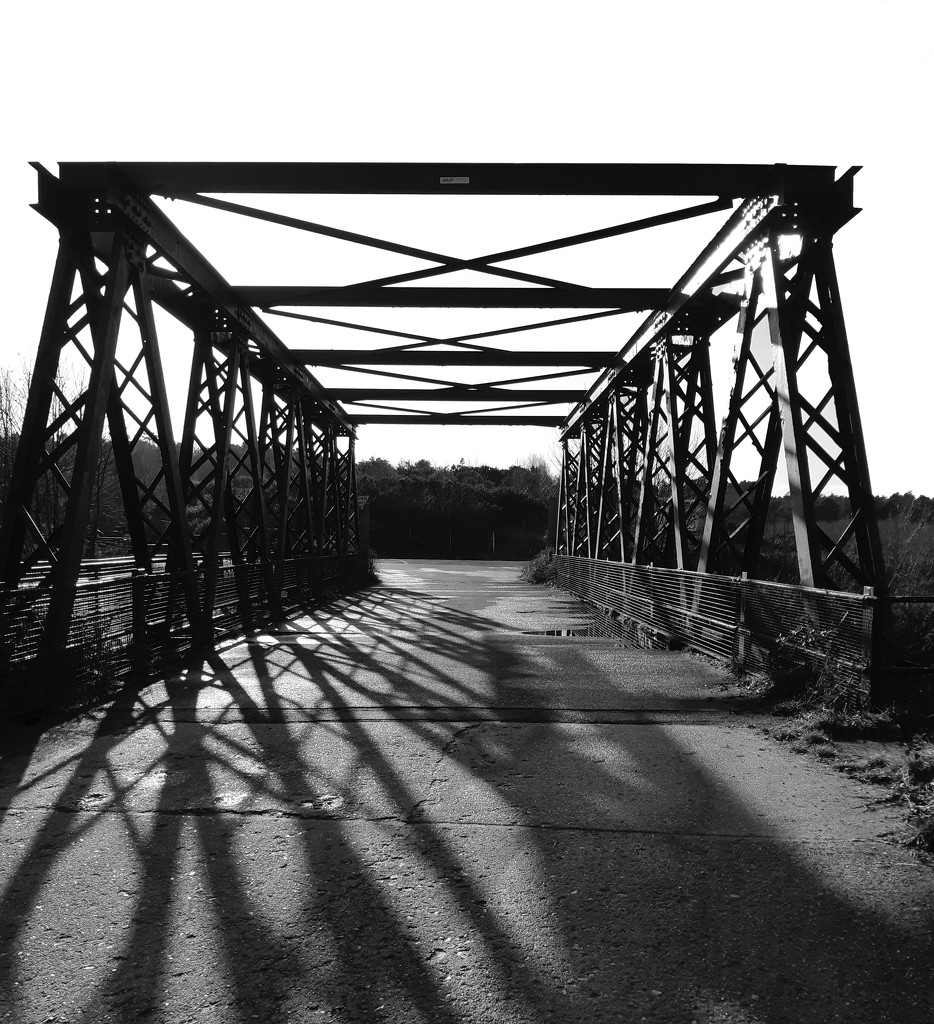 3rd Jan Eelmore Bridge by valpetersen