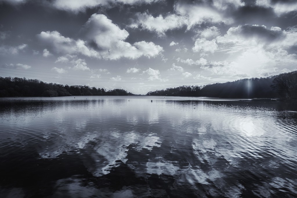 Jumbles Reservoir. by gamelee