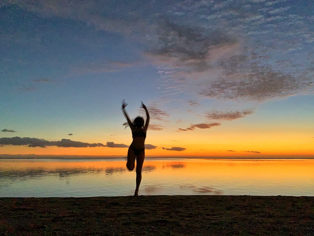 Dance in the sunset by cocobella