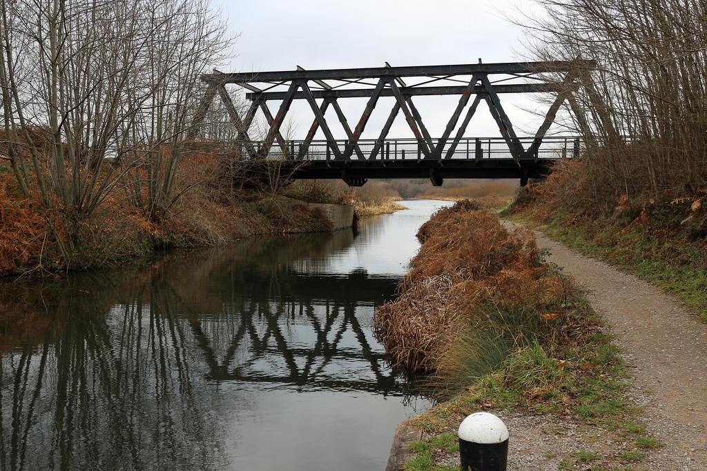 6th Jan Eelmore Bridge by valpetersen