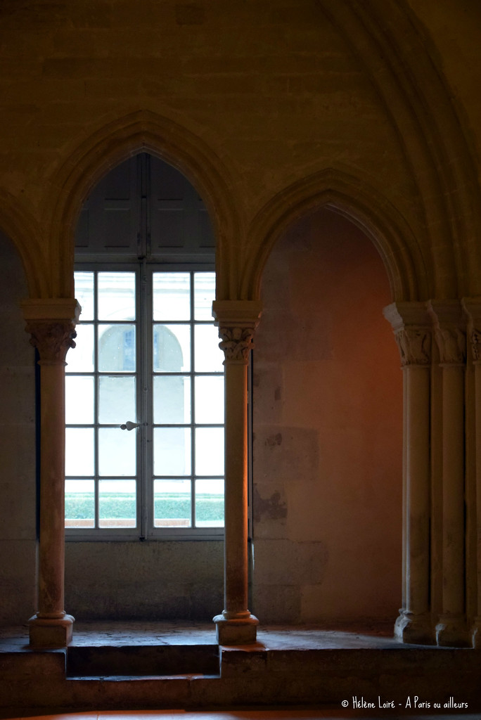 Inside Saint Remi abbey by parisouailleurs