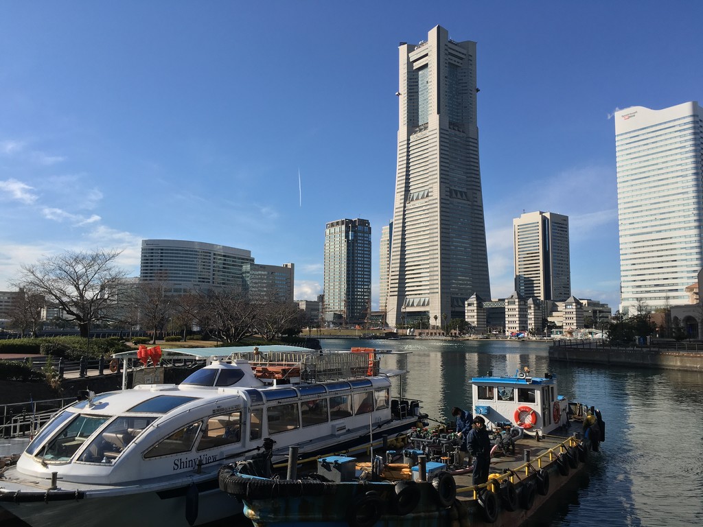 2020-01-10 Boats @ Sakuragicho, Yokohama.02 HDR by cityhillsandsea