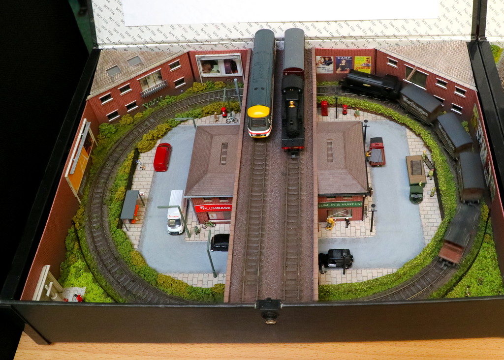 Boxfile Model Railway by davemockford