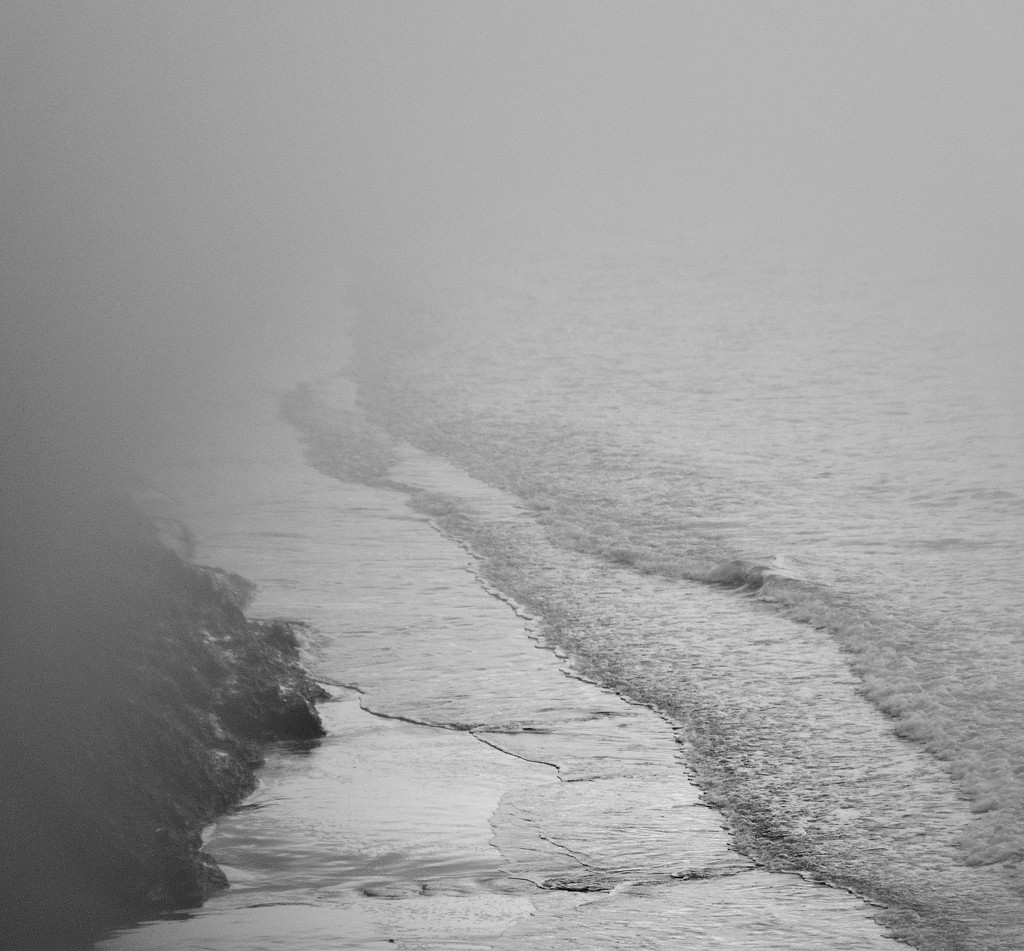 Fake fog (shot through plastic film)  by etienne