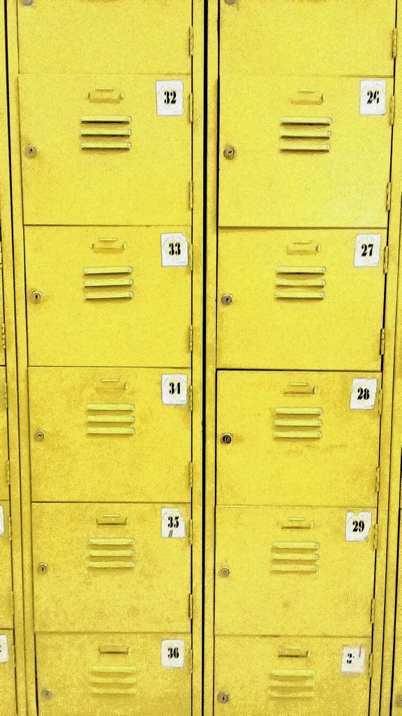 Yellow box by arnica17