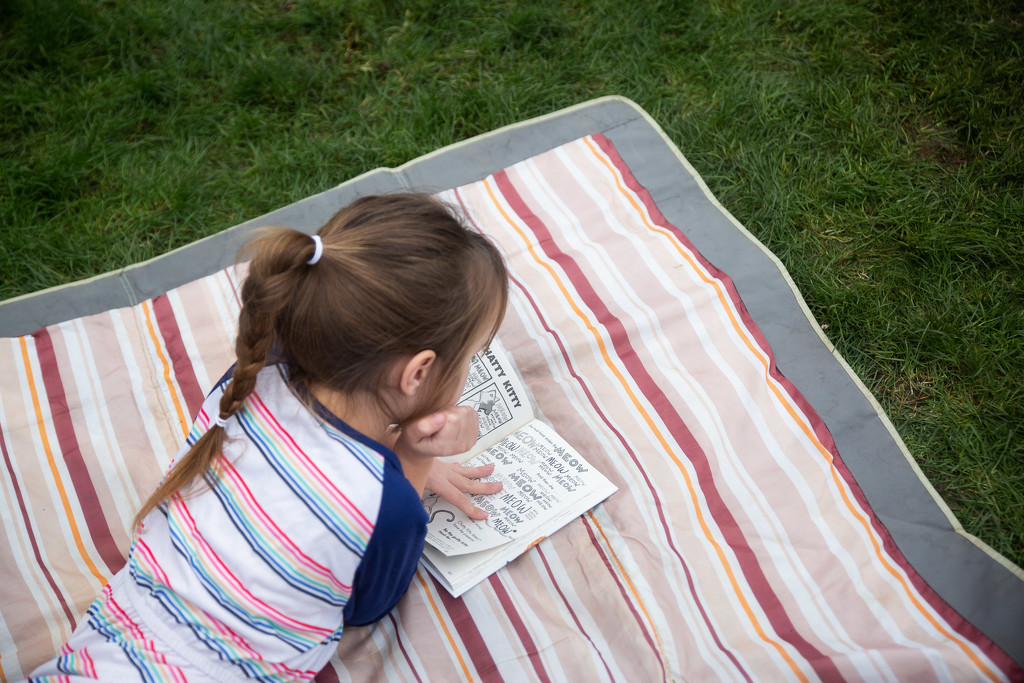Reading at Pop-Up Park by tina_mac