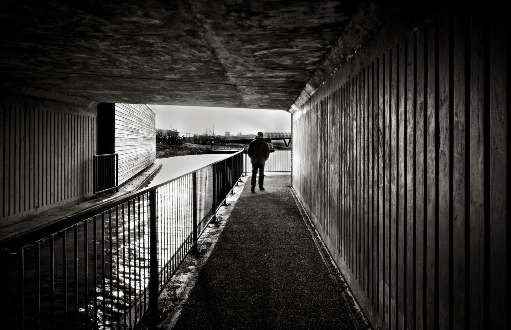 Canal Underpass - and Matt... by vignouse