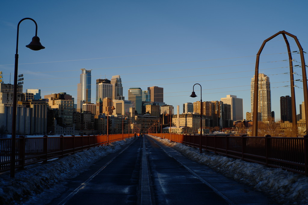 Sunday Morning at the Stone Arch Bridge by tosee