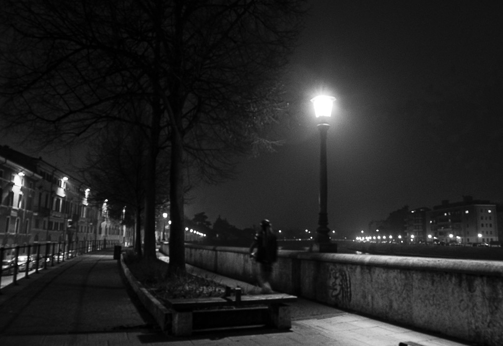 The lamp at night by caterina