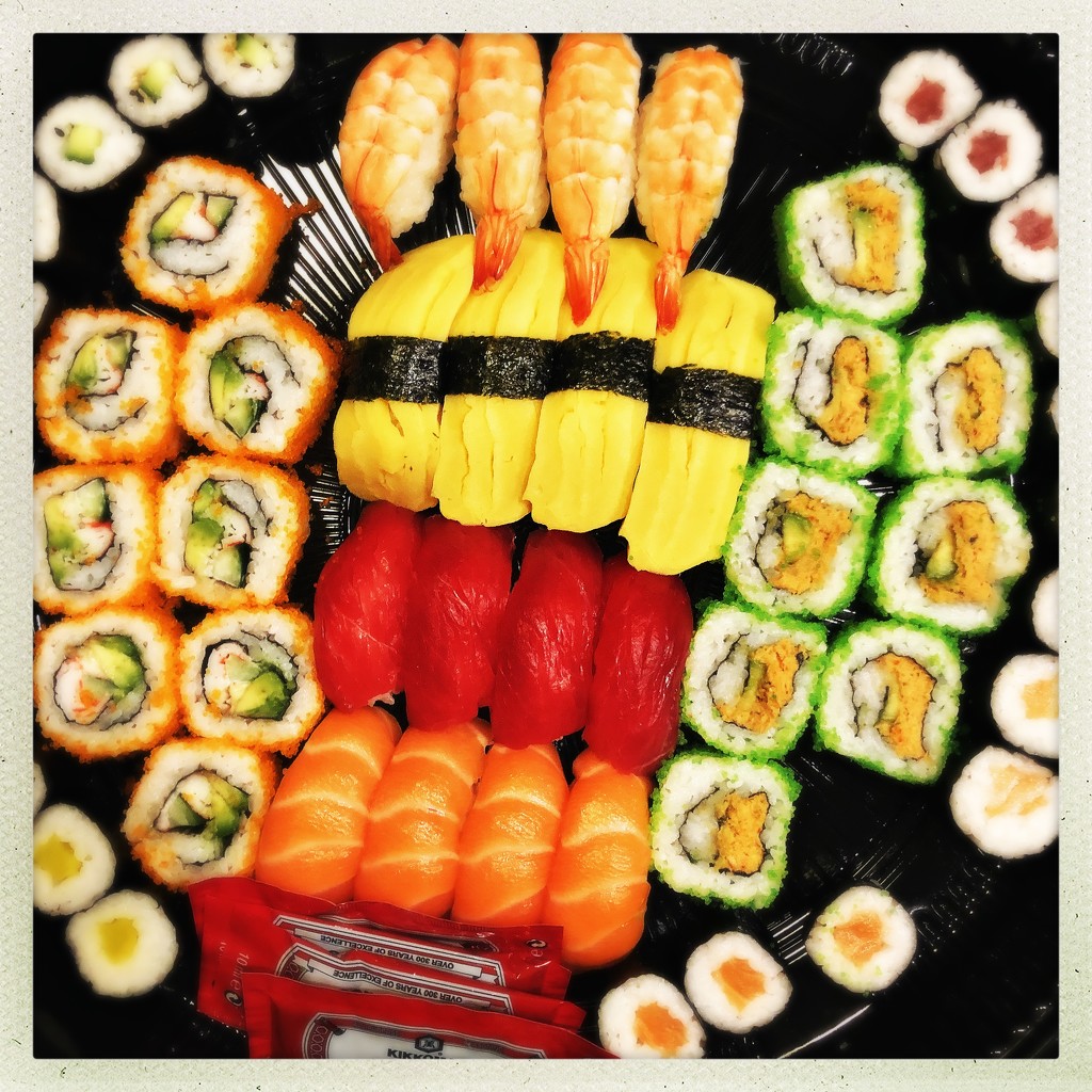 Sushi by mastermek