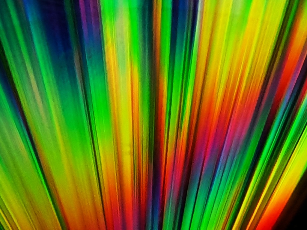 CD rainbow reflection by isaacsnek