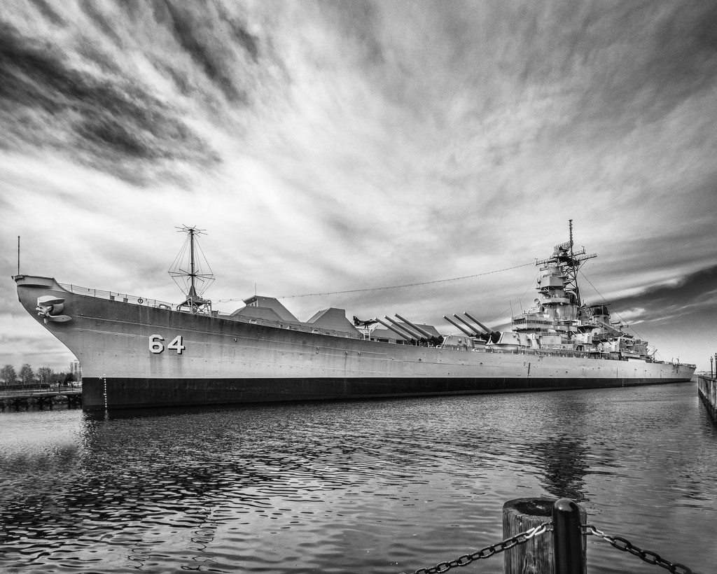 USS Wisconsin by rosiekerr