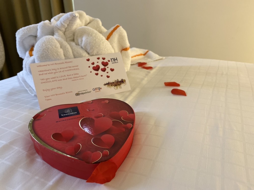 Valentines at Hotel Bloom  by bizziebeeme
