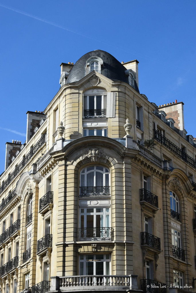 Paris architecture by parisouailleurs