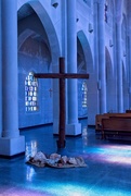 27th Feb 2020 - LHG-1384-Cross at Abbey Chapel