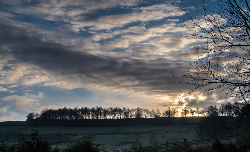Dawn over Norland by peadar