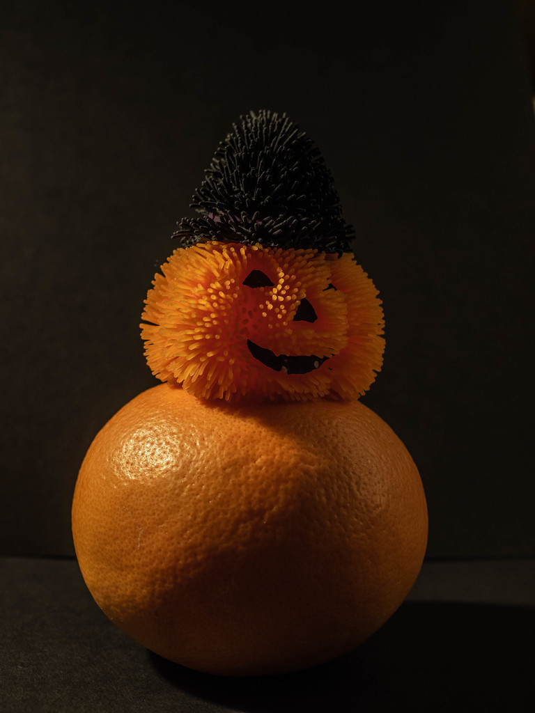 Orange - 2 by haskar