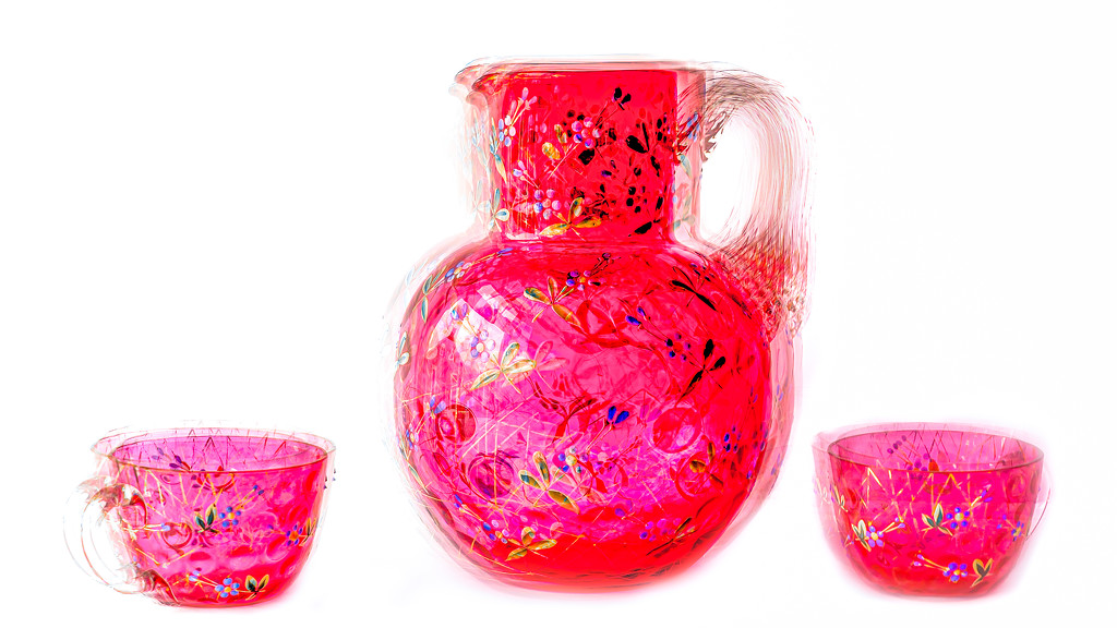 Cranberry pitcher by jernst1779