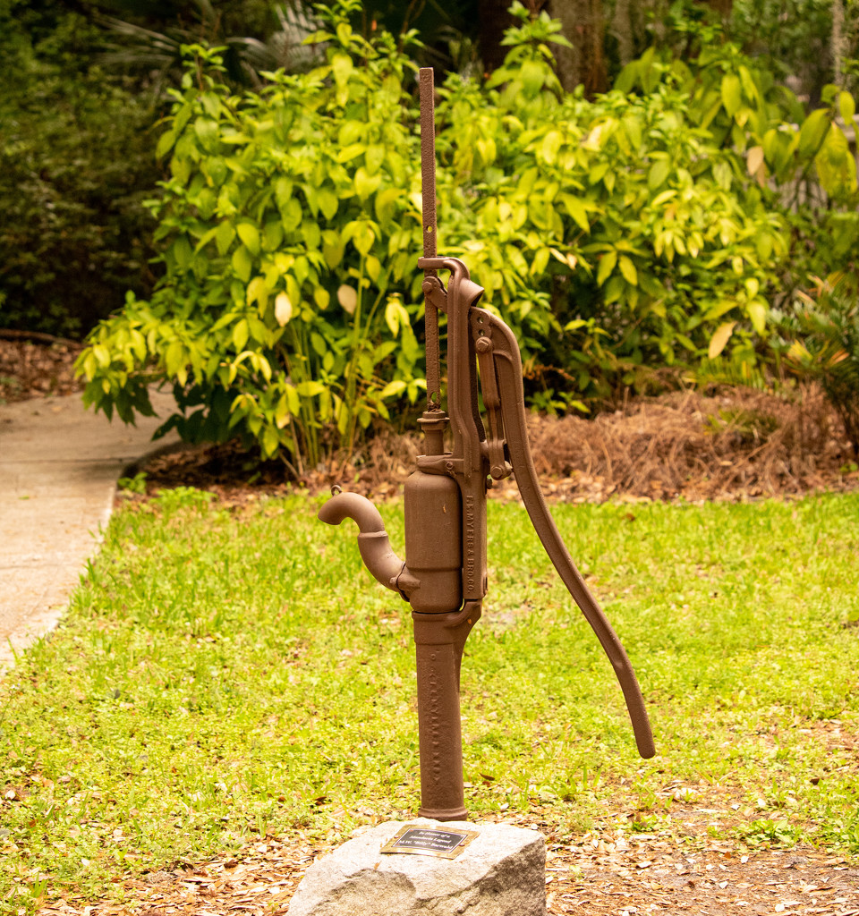 Old Pump in the Park! by rickster549