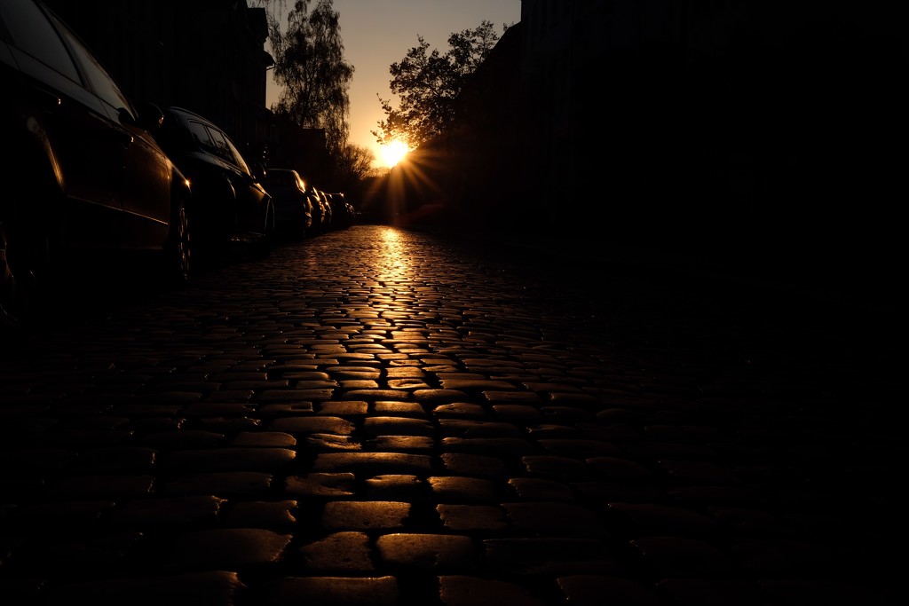 Cobbled street.... visual memory by vincent24