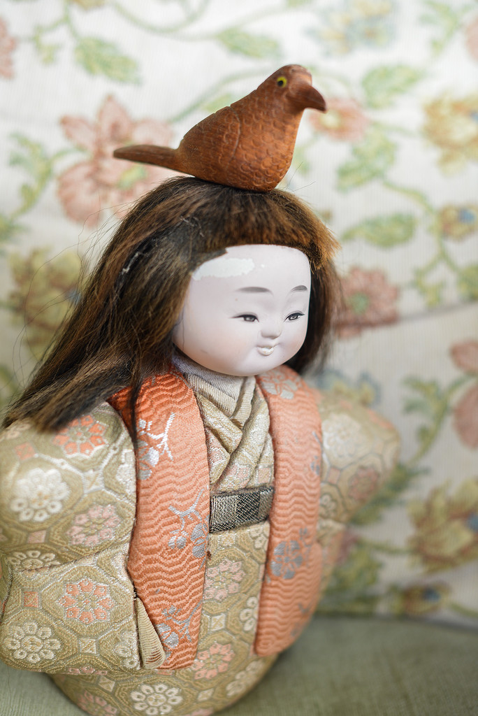 Day 7 Japanese dolls - Feathered friend by jeneurell