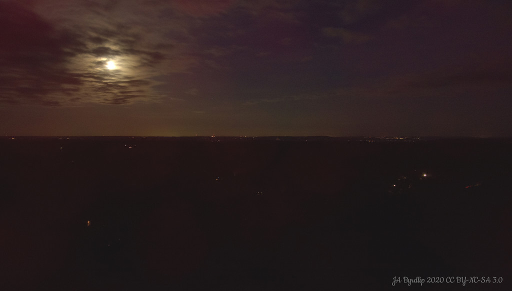 Moon over Tacoma by byrdlip