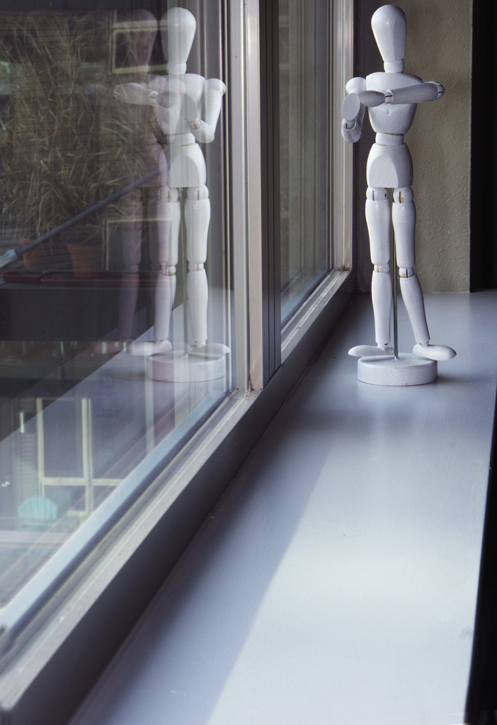 Mannequin composition study - foreground by granagringa