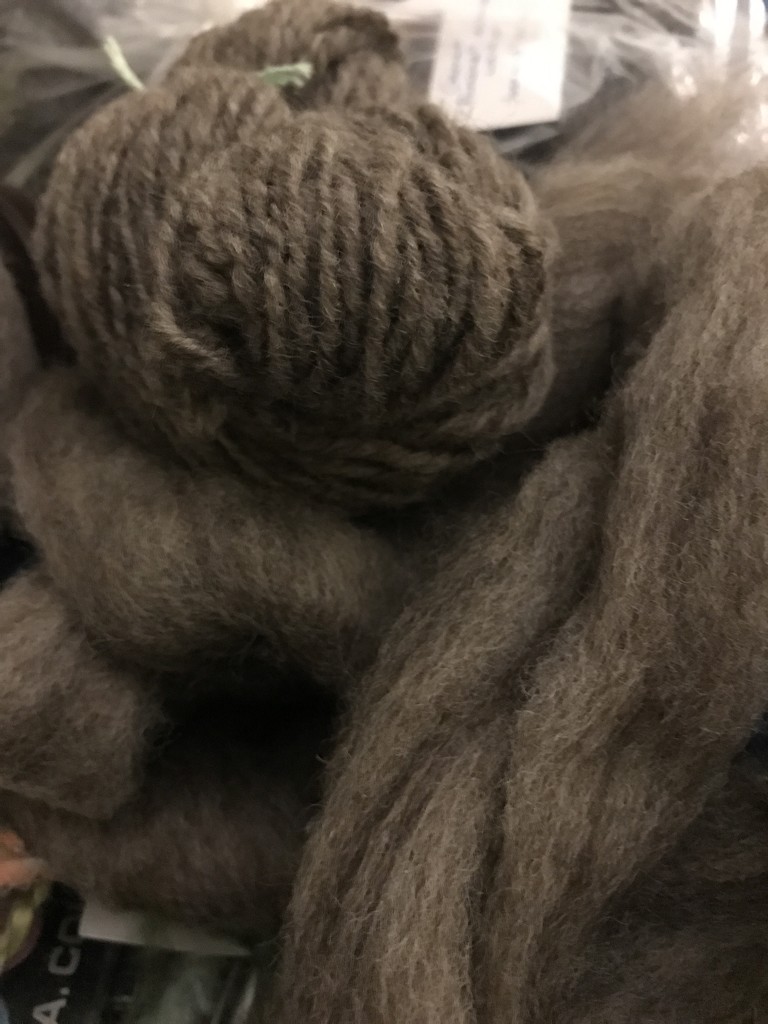 Yarn and fluff by tatra