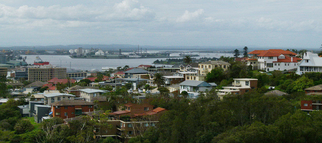 Newcastle From Strzelecki Lookout by onewing