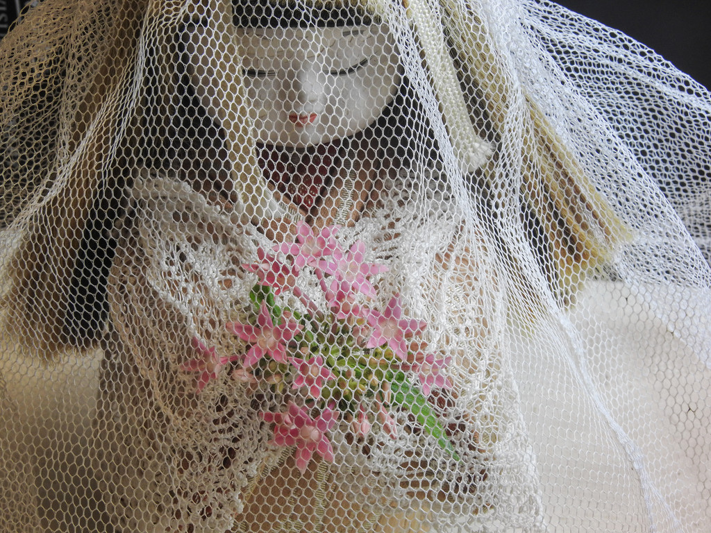 Day 16 Japanese dolls - Demure by jeneurell