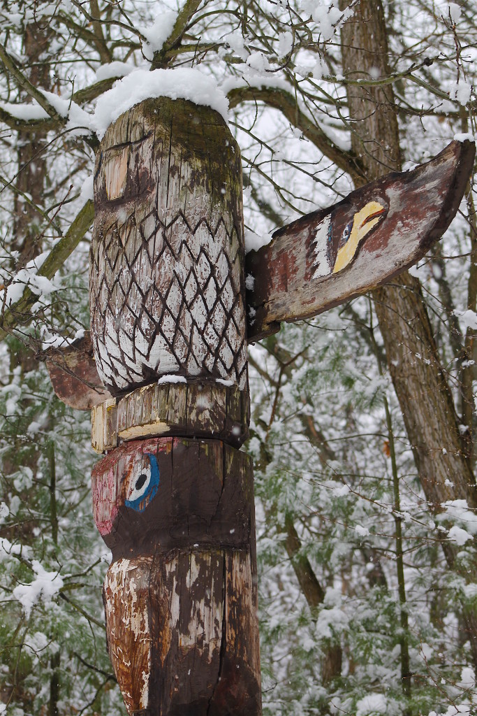 Totem by ginnys