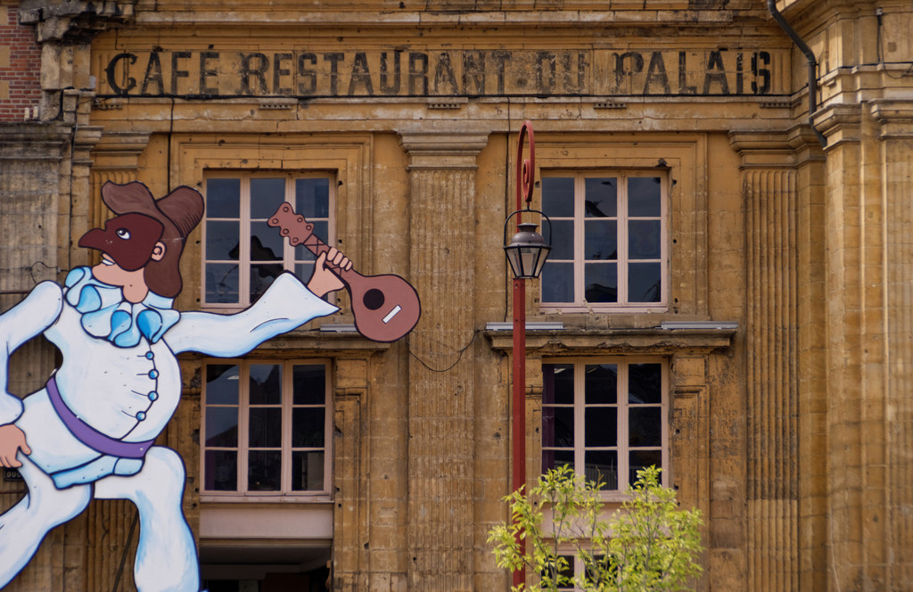 0420 - Cafe Restaurant du Palais by bob65