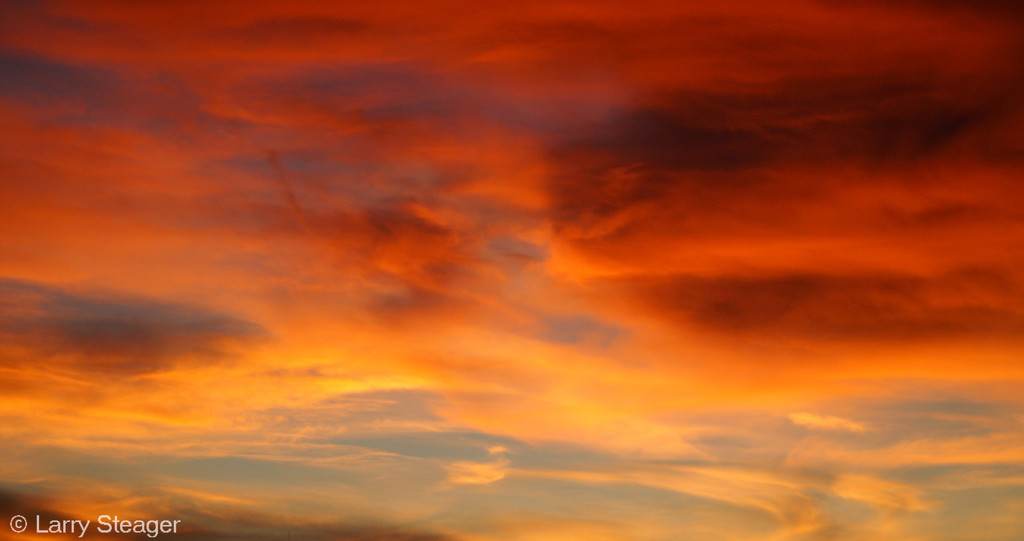 Sunset by larrysphotos