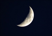 29th Apr 2020 - Crescent Moon April 28, 2020